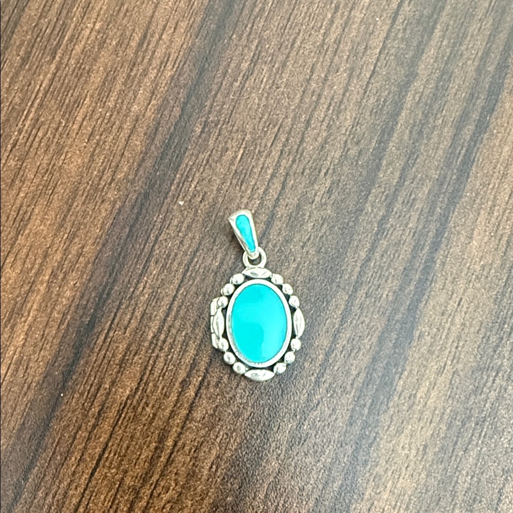 American Vintage Turquoise and Silver Locket Pendant - Picture 4 of 5